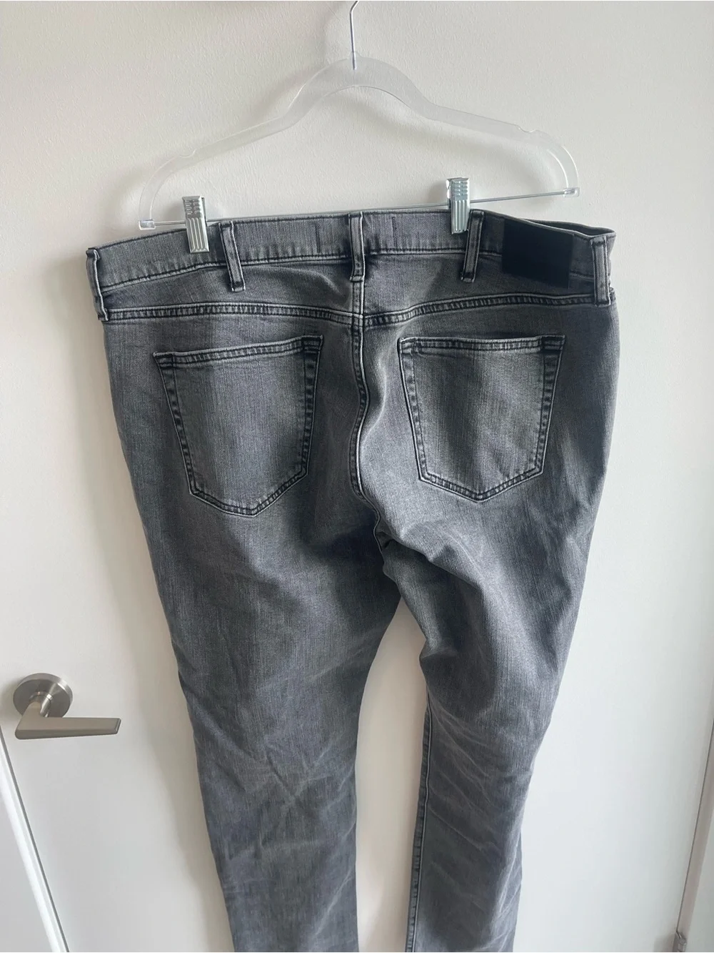 Abercrombie & Fifth Athletic Skinny Strecth Grey Jeans